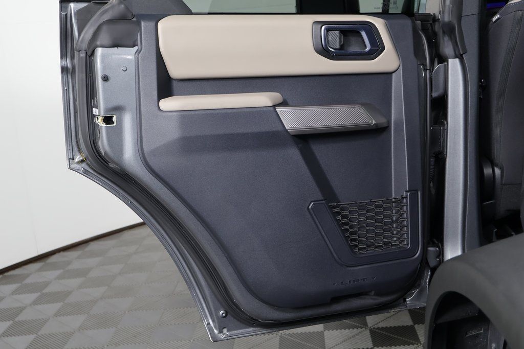 Thumbnail: 2022 Ford Bronco - 13