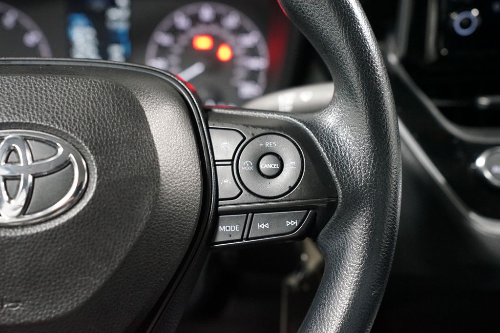 Thumbnail: 2023 Toyota Corolla - 13