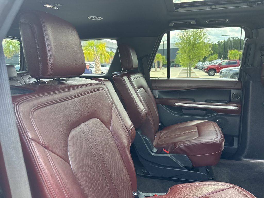 2023 Oxford White Ford Expedition Limited RWD SUV