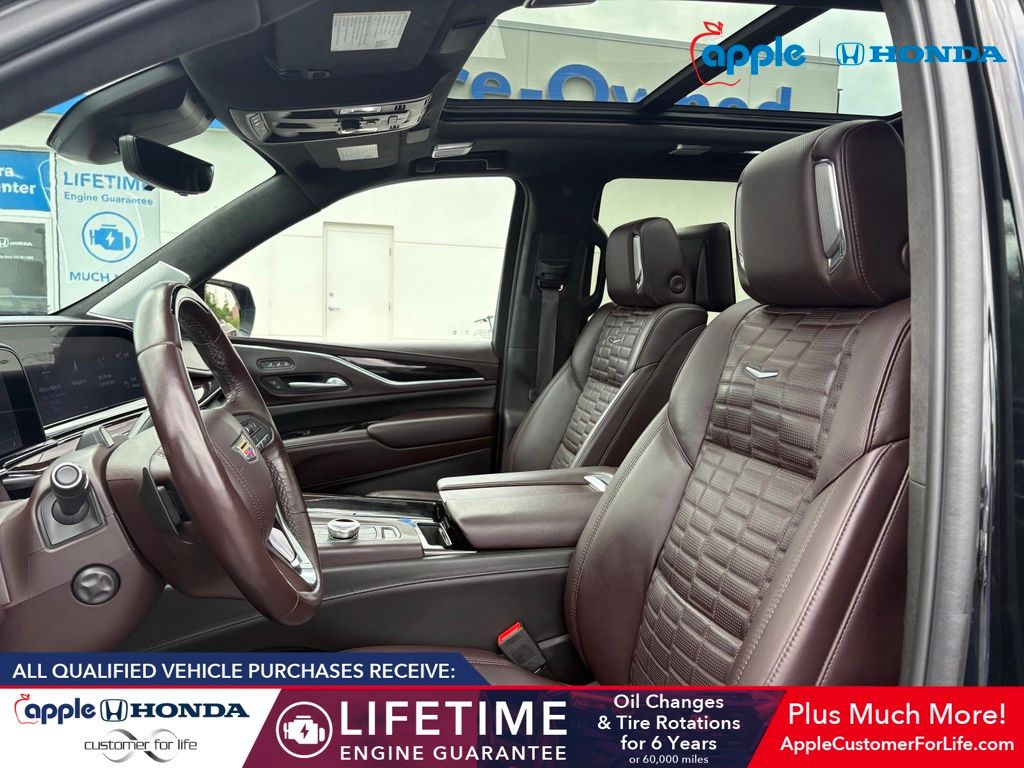2024 Cadillac Escalade 4WD Sport Platinum