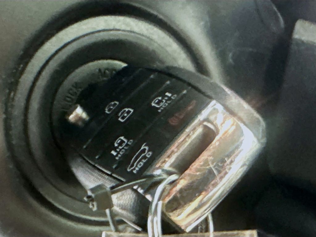 Used Car 2020 Kia Sedona  Lx For Sale Under $20,000 In Austin, Texas