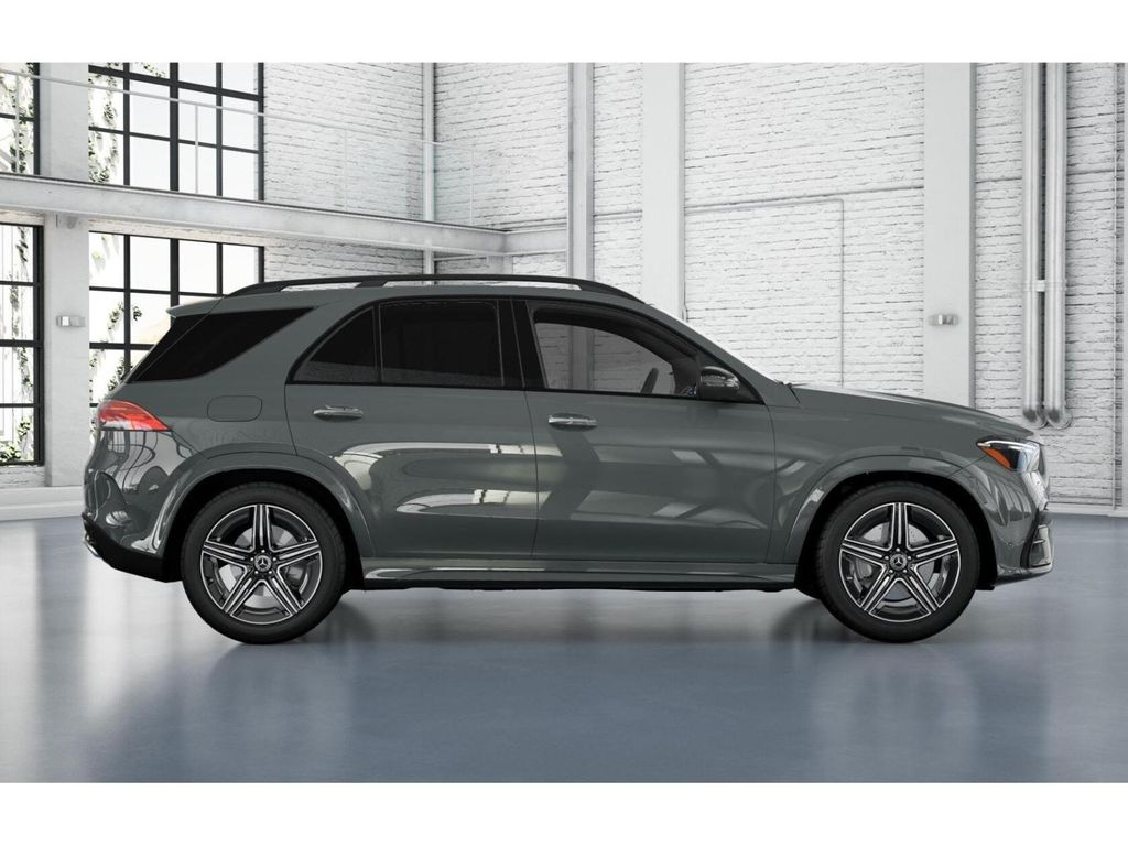 Thumbnail: 2026 Mercedes-Benz GLE - 2