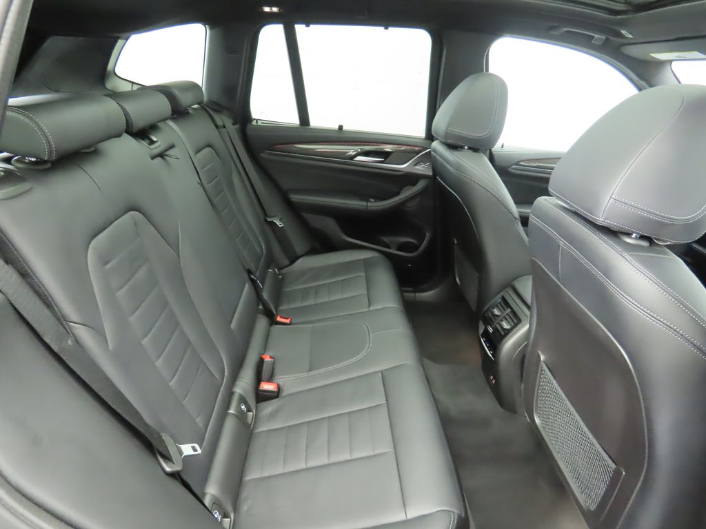 Thumbnail: 2023 BMW X3 - 21