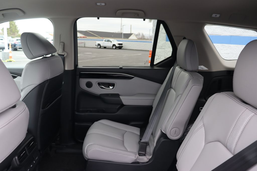 2025 Honda Pilot EX-L 12