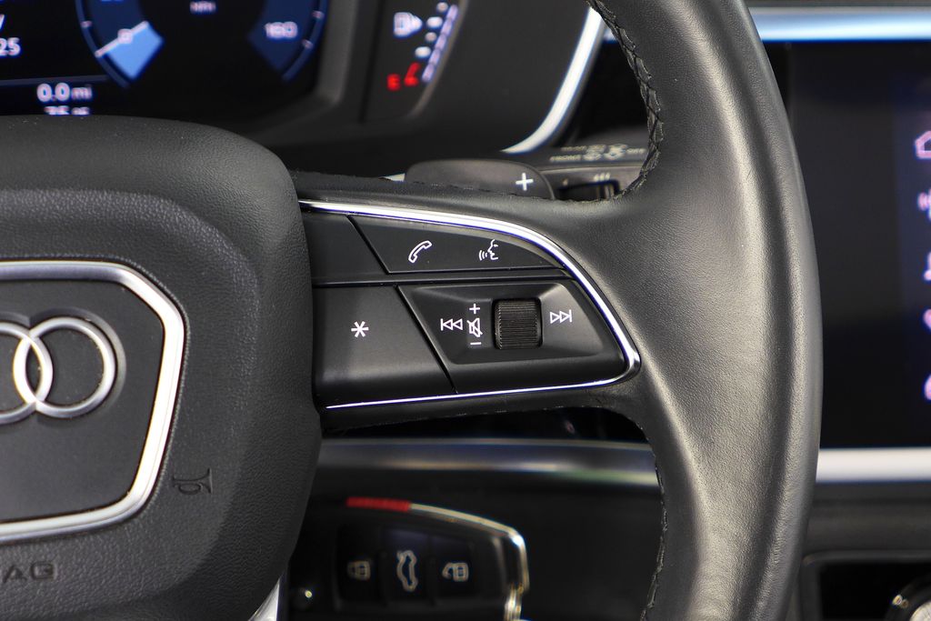 Thumbnail: 2022 Audi Q3 - 29