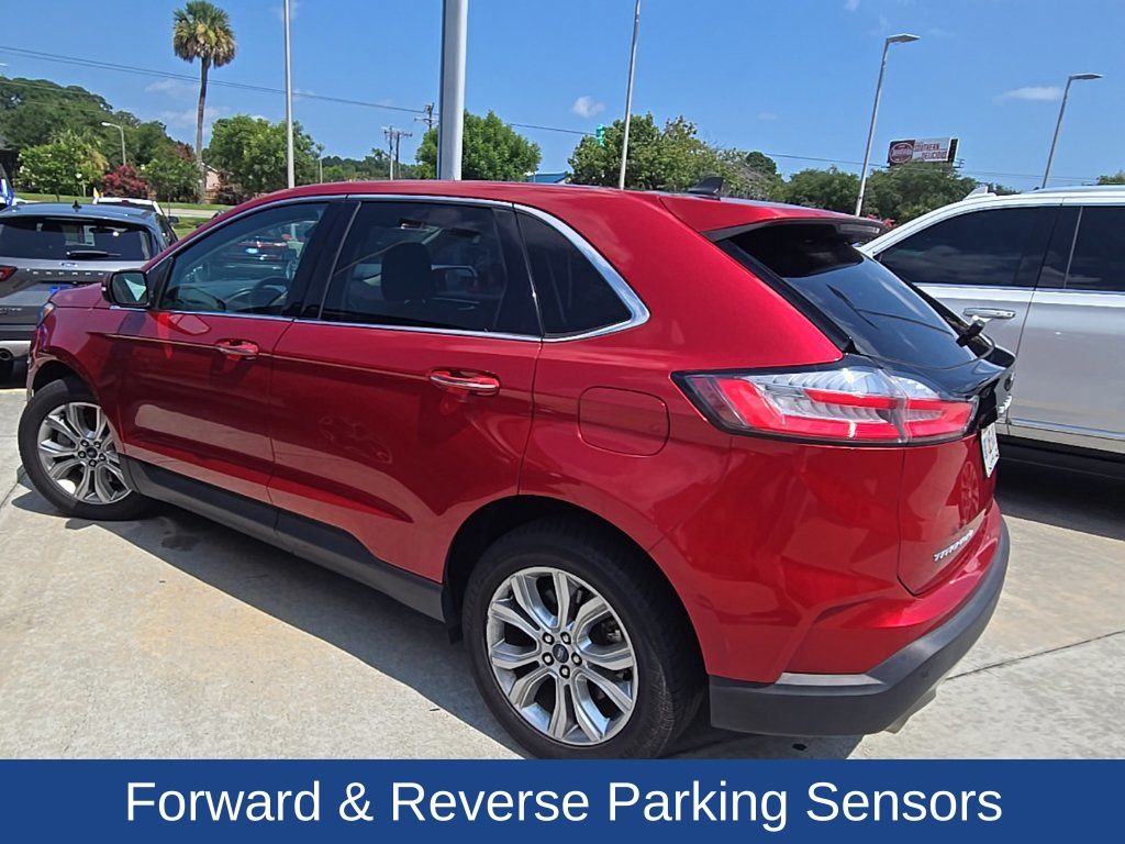 2022 Ford Edge Titanium
