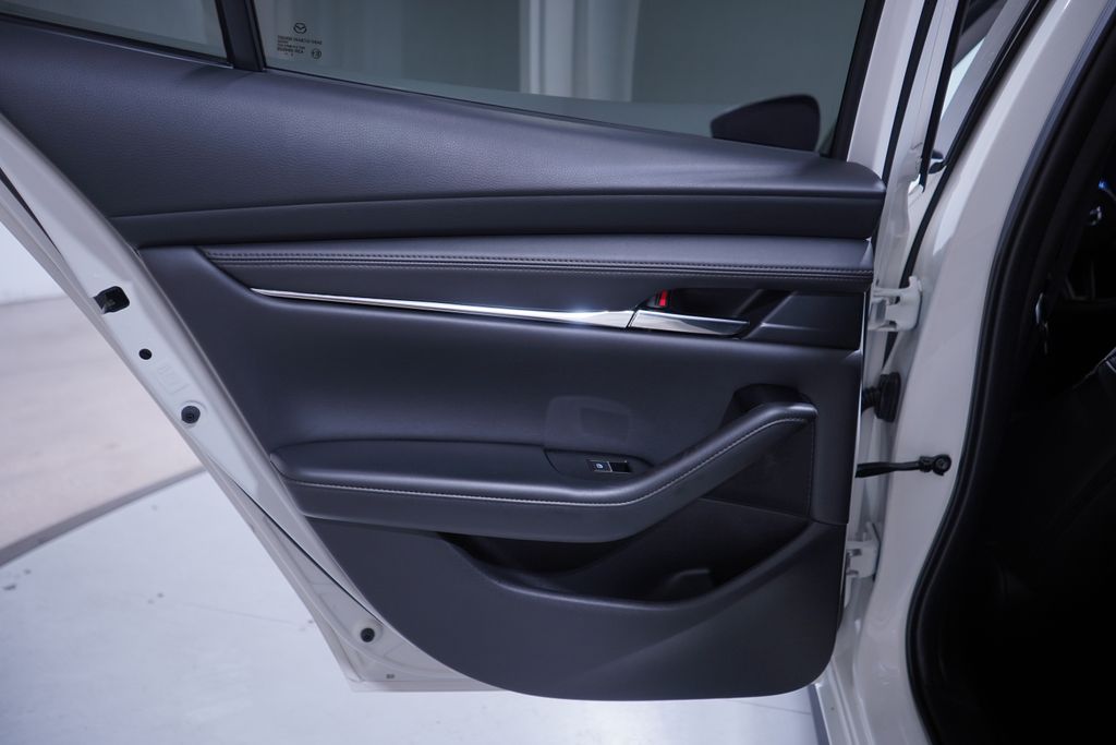 Thumbnail: 2023 Mazda Mazda3 - 15