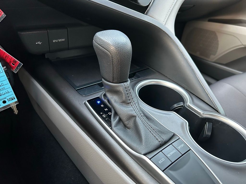 2023 Toyota Camry LE 27