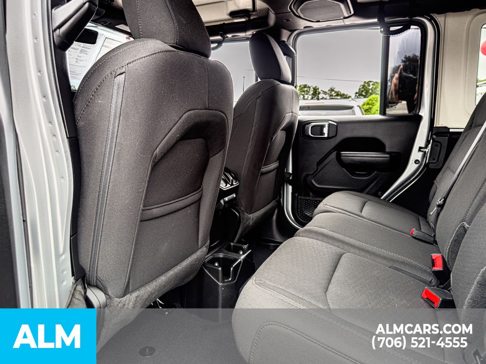 Used 2023 Silver Jeep Sport S image 16
