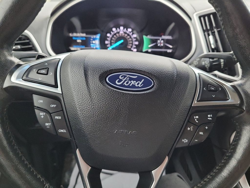 2018 Ford Edge SEL 31