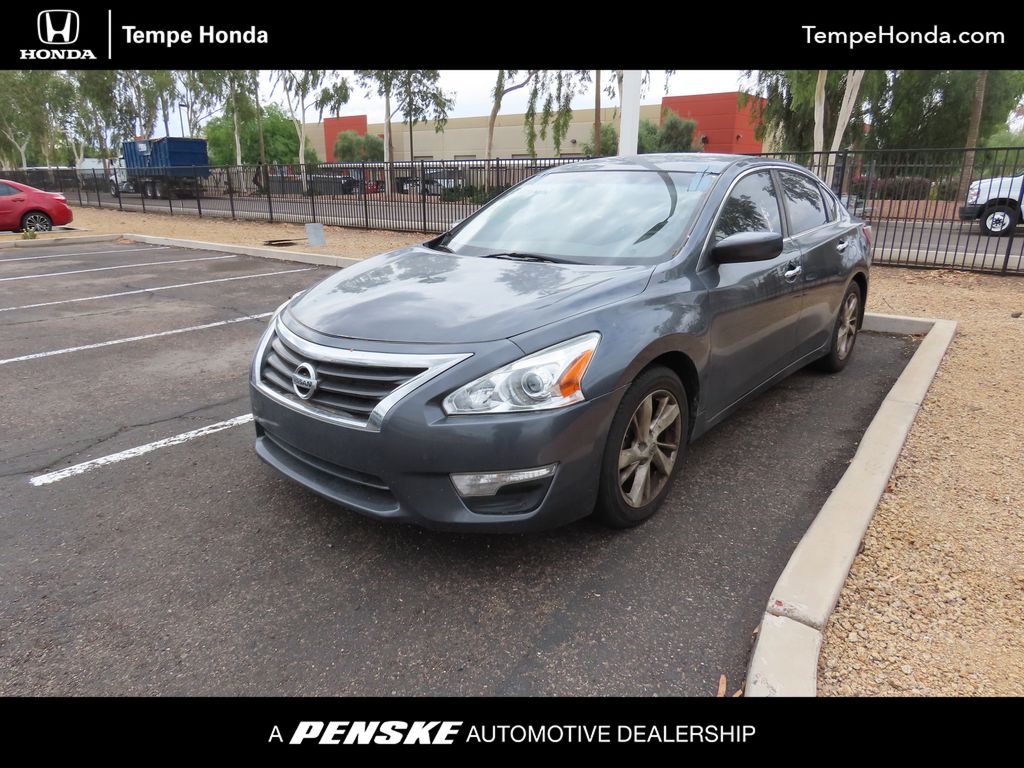 2013 Nissan Altima SV -
                Tempe, AZ