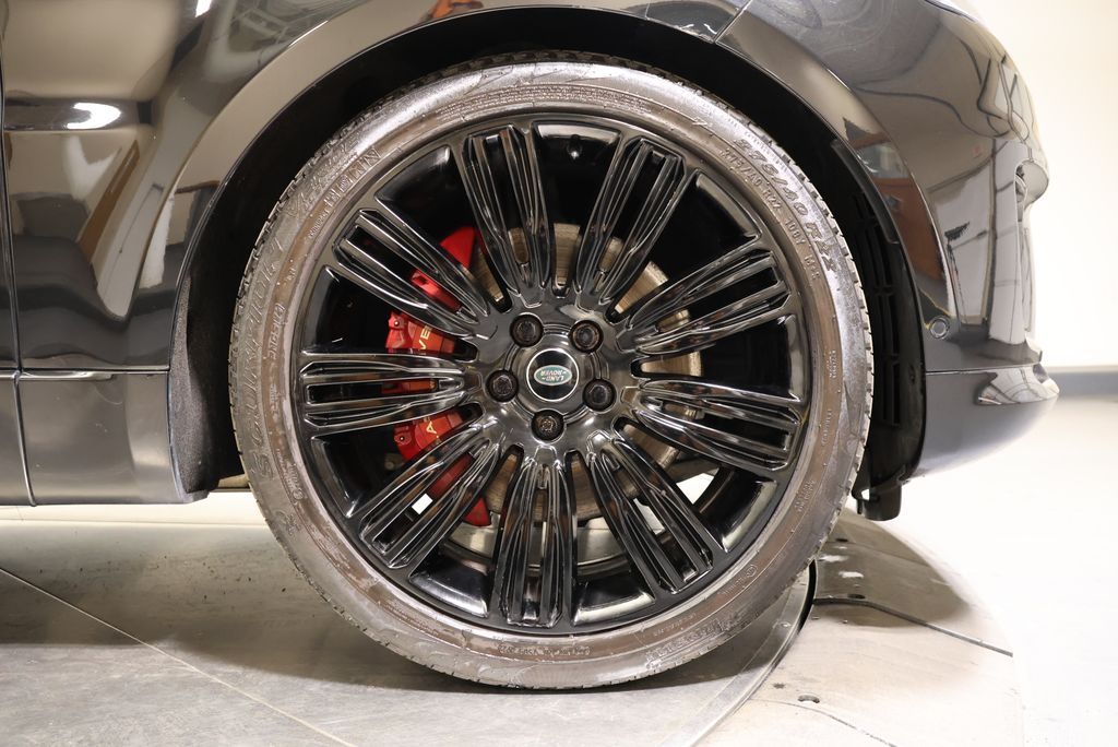 Thumbnail: 2022 Land Rover Range Rover Sport - 14