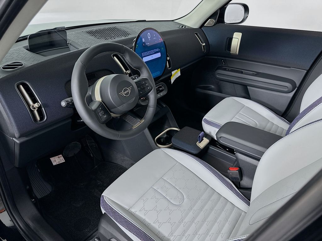 2025 MINI Cooper Countryman Base 9