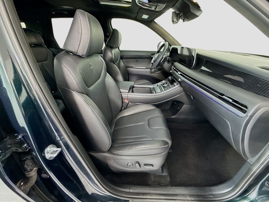 Thumbnail: 2023 Hyundai Palisade - 21