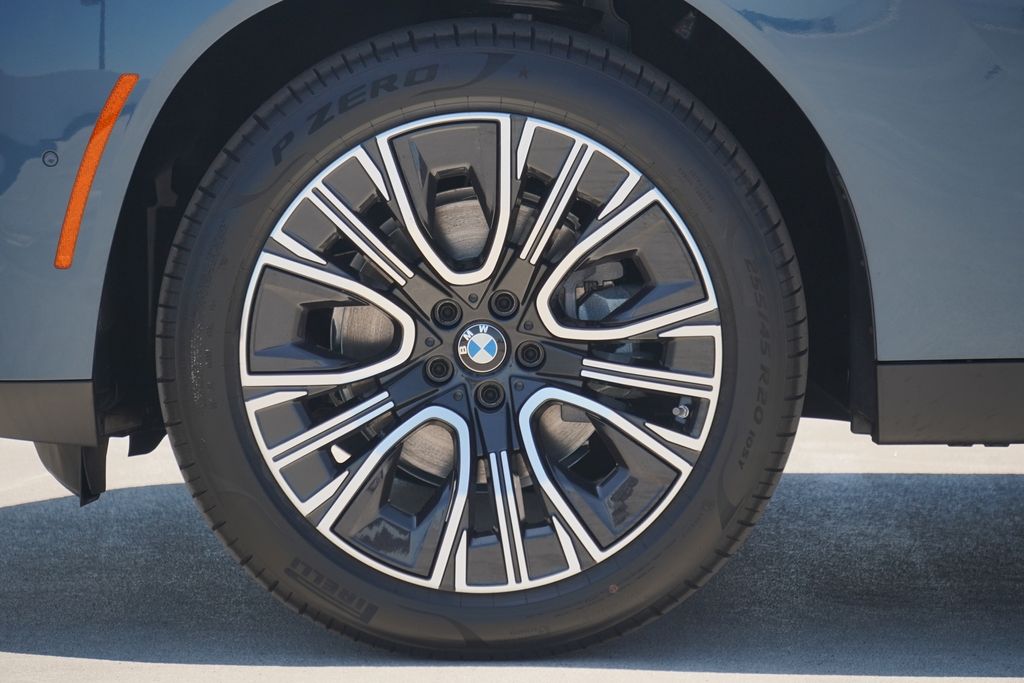 Thumbnail: 2025 BMW X3 - 5