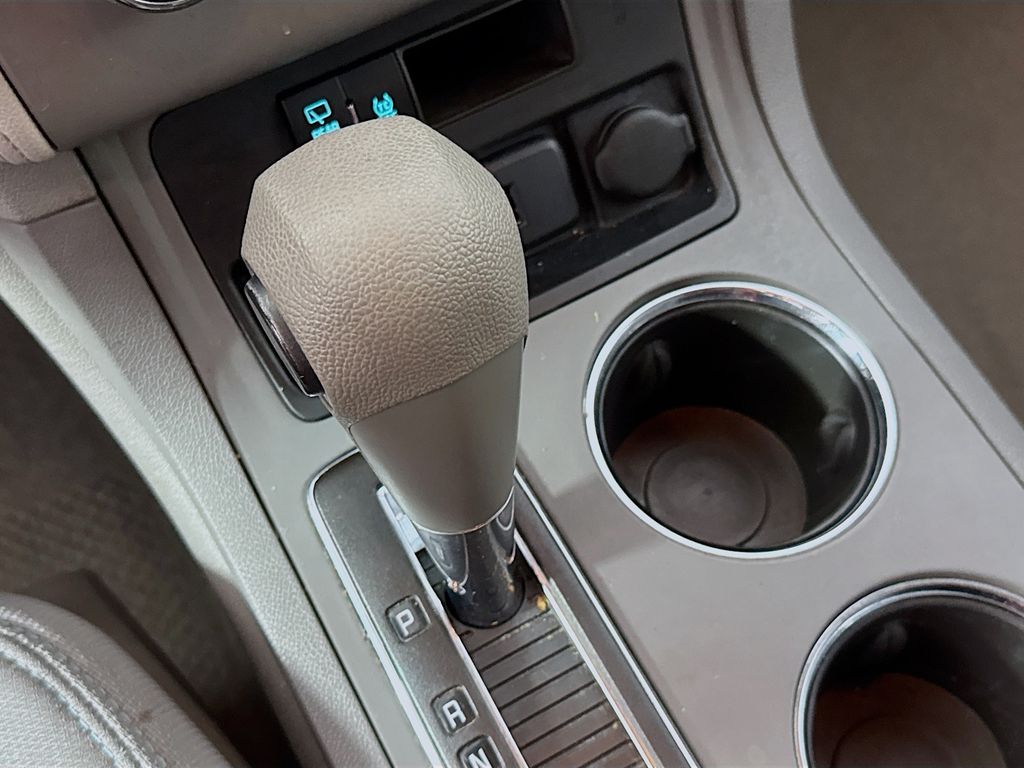 2015 Chevrolet Traverse LS photo
