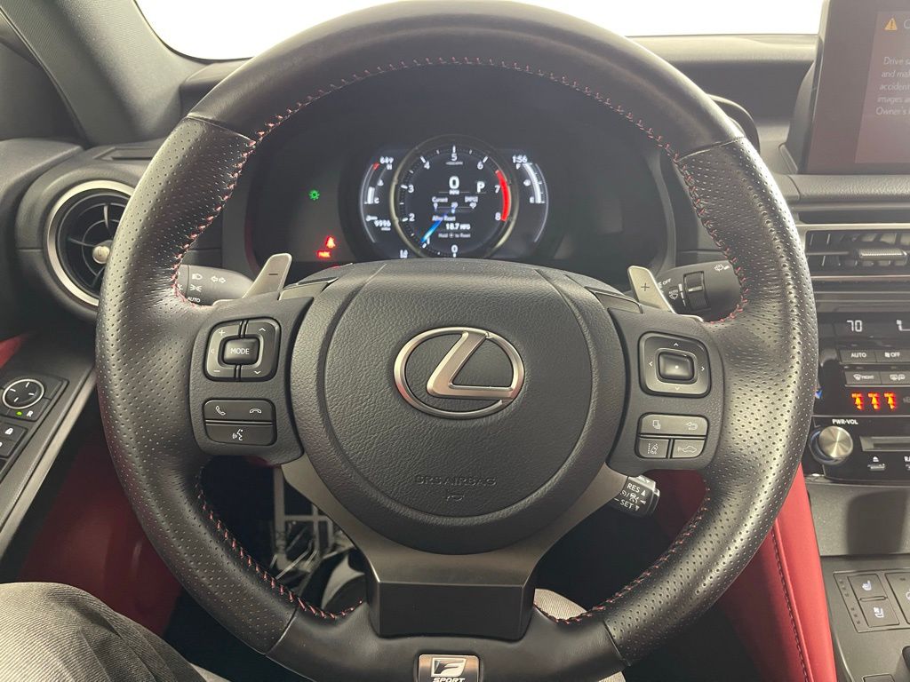 2021 Lexus IS 350 19