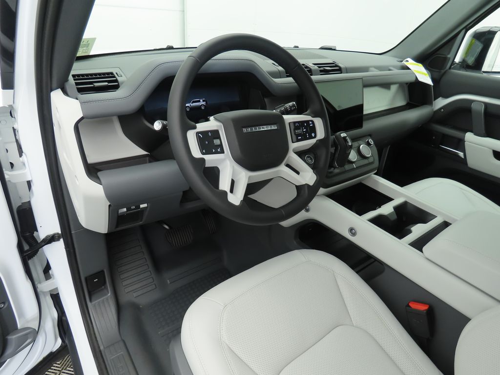 Thumbnail: 2025 Land Rover Defender - 10