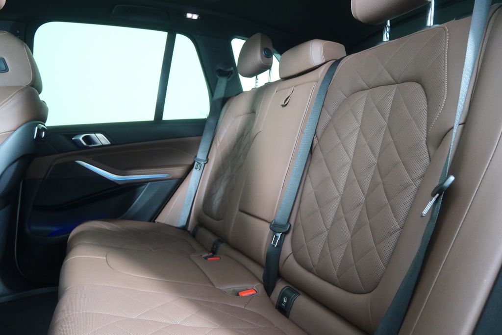 Thumbnail: 2024 BMW X5 - 15