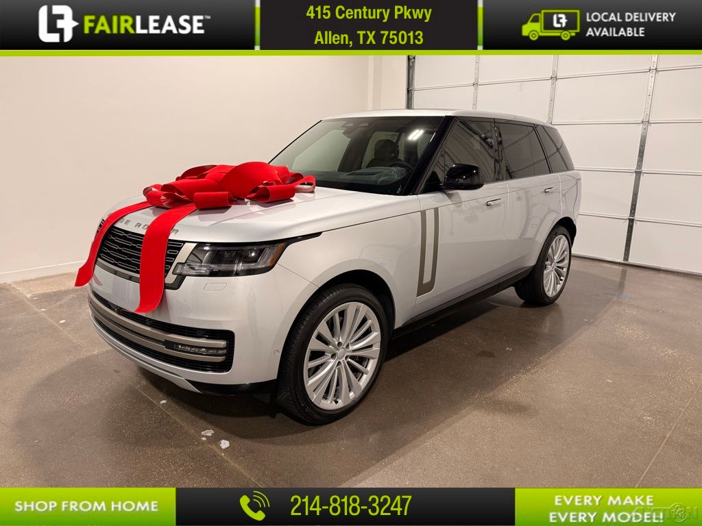 2025 Land Rover Range Rover P530 SE AWD