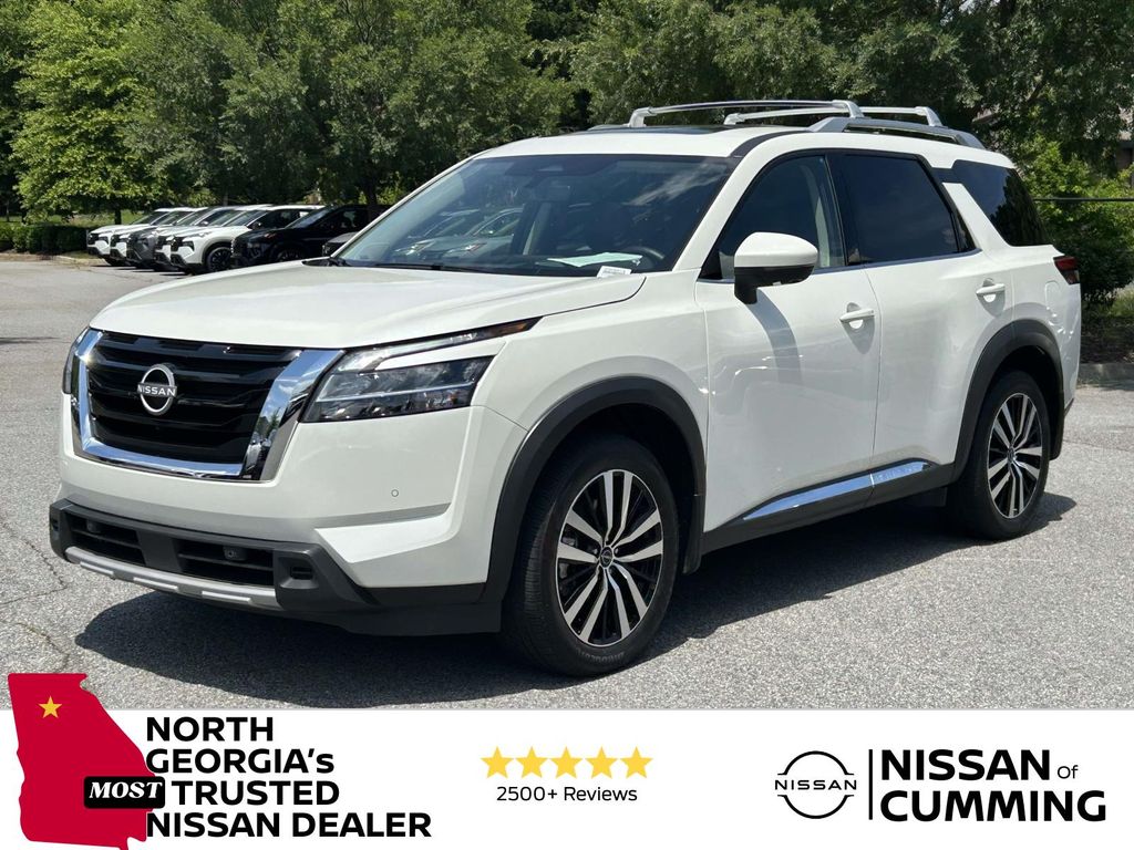  2024 Nissan Pathfinder Platinum FWD   