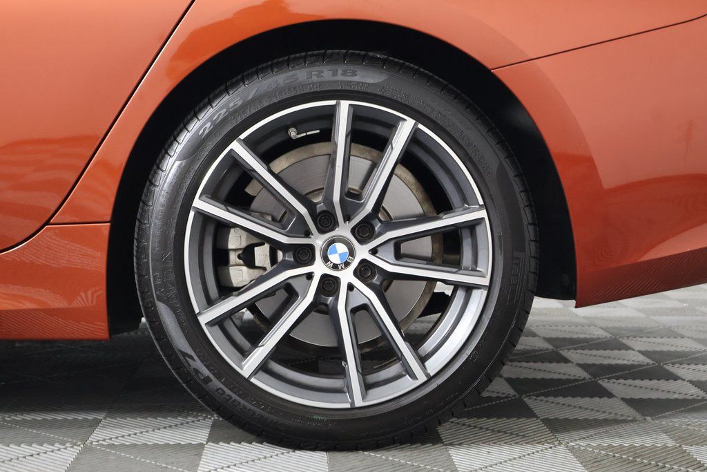 Thumbnail: 2020 BMW 3 Series - 16