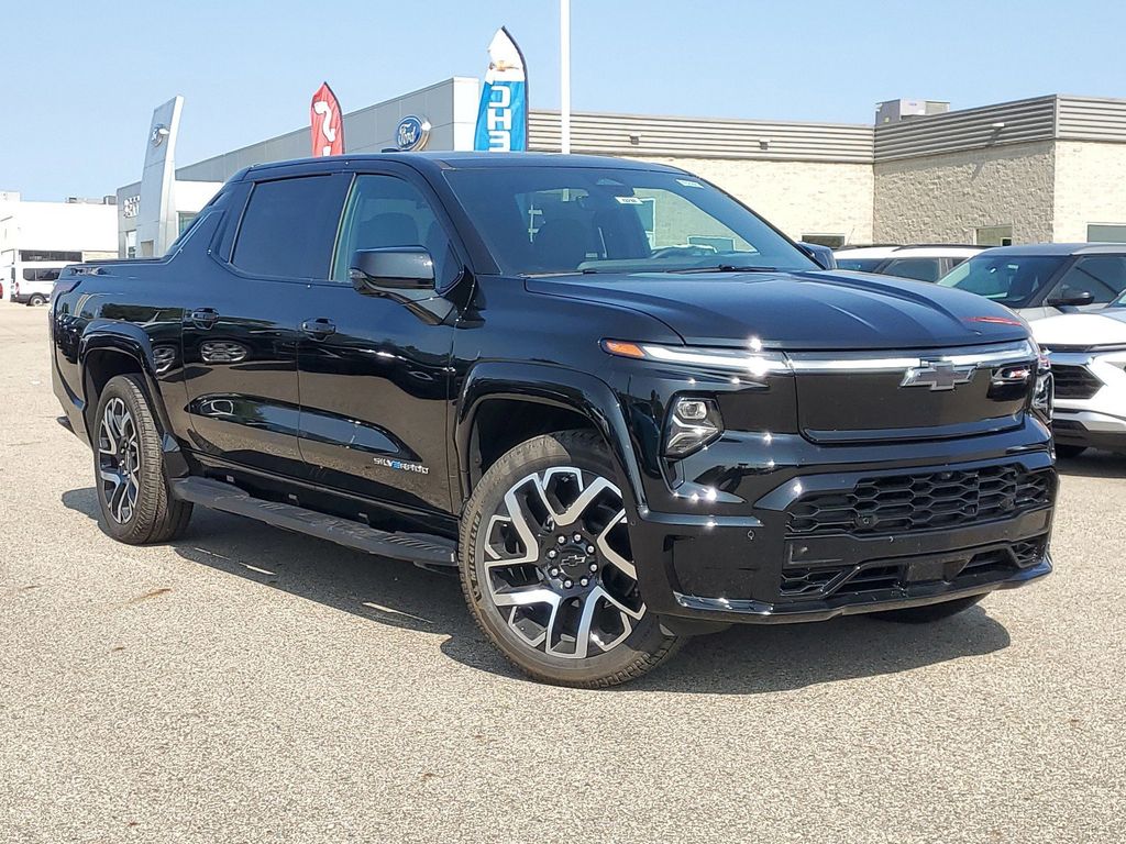 2024 Chevrolet Silverado EV RST 43