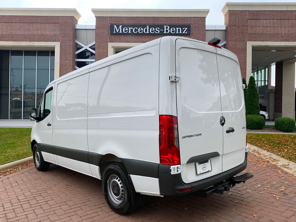 2025 Mercedes-Benz Sprinter 2500 6