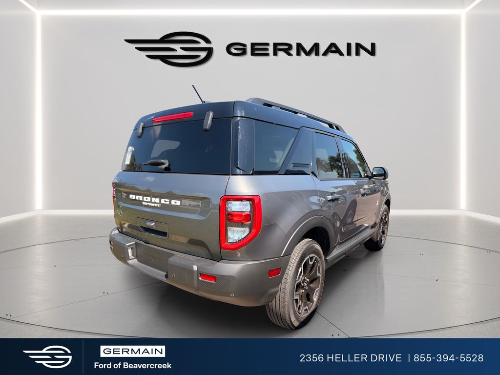 Used 2025 Gray Ford Outer Banks image 7