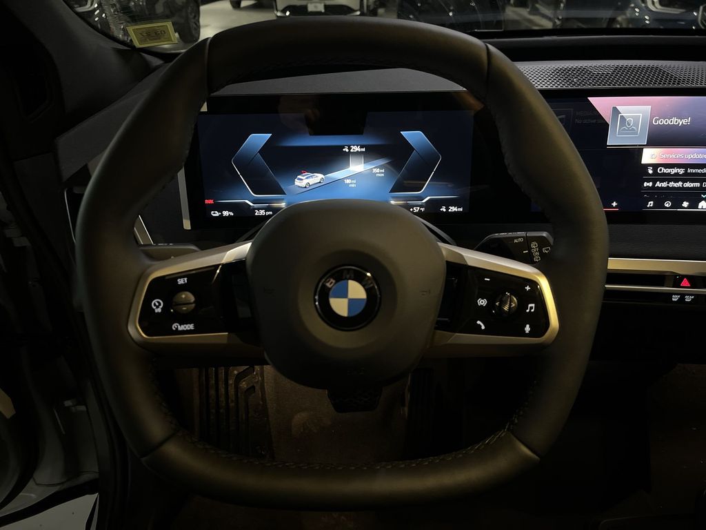 Thumbnail: 2026 BMW iX - 14