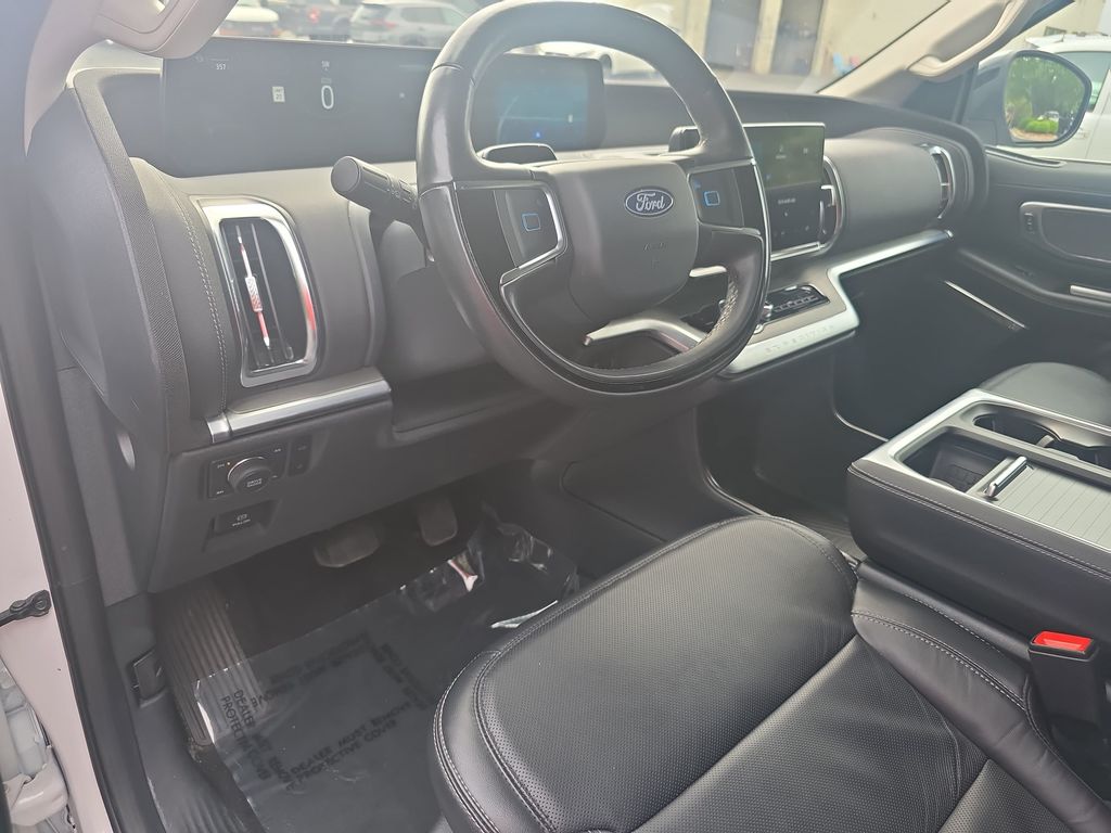 Used 2025 Ford Expedition Max SUV