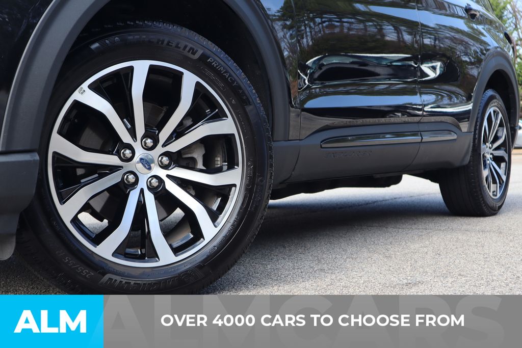 Used 2025 Black Ford ST-Line image 3
