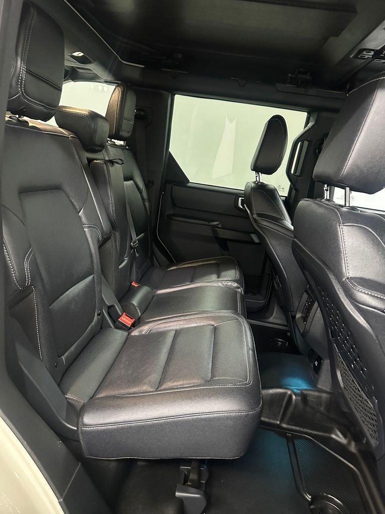 used 2025 Ford Bronco car, priced at $42,985