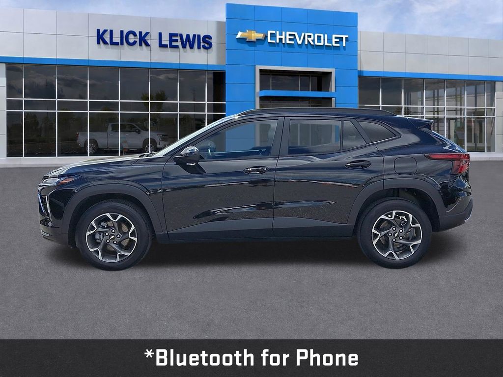 2025 Chevrolet Trax LT Black at Klick Lewis Buick Chevrolet