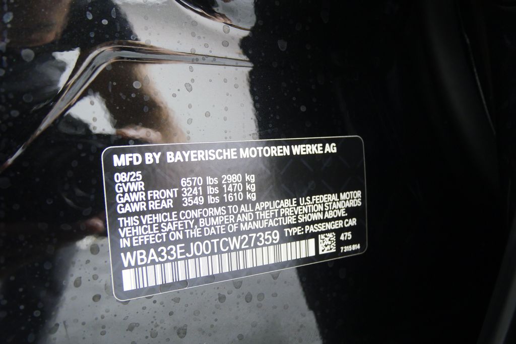 Thumbnail: 2026 BMW 7 Series - 26