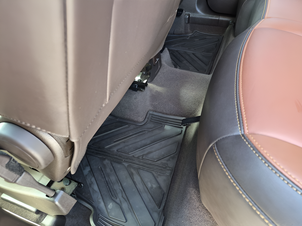 Used 2016 White Buick Premium image 42