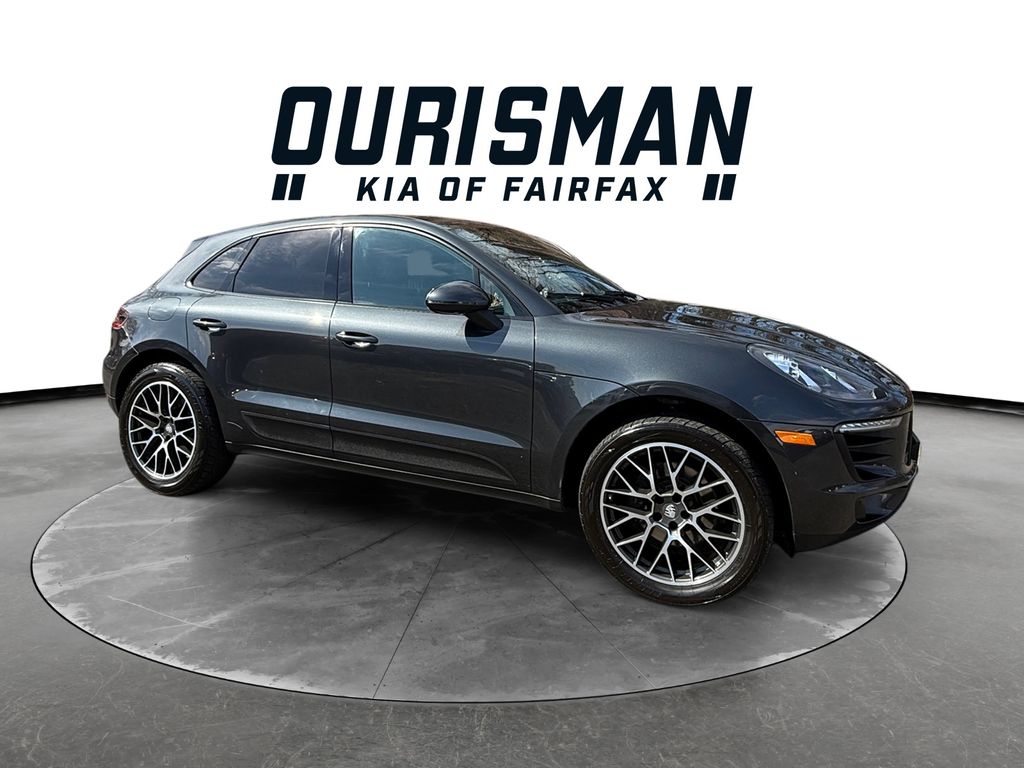 2018 Porsche Macan AWD