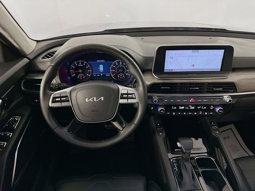 2022 Kia Telluride SX 23
