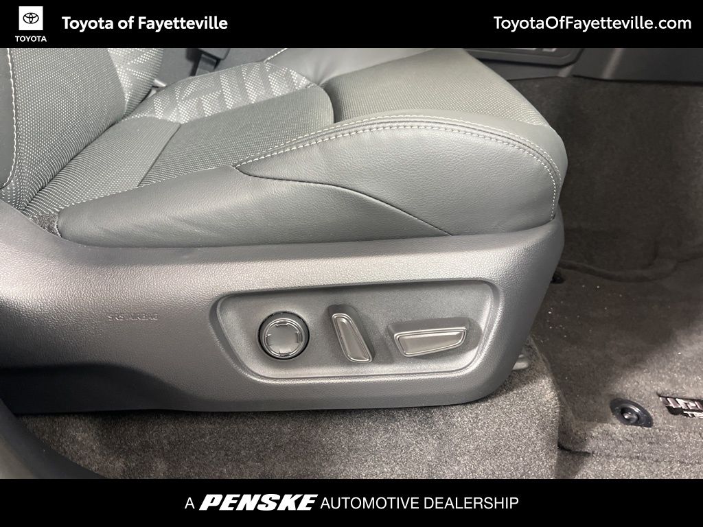 Thumbnail: 2026 Toyota 4Runner - 10