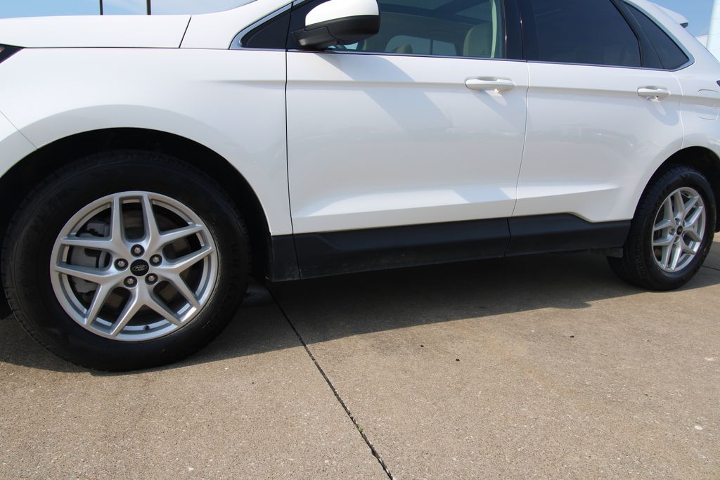 Used 2024 Ford Edge SUV