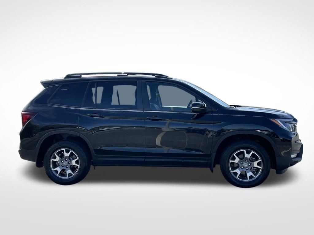 Thumbnail: 2023 Honda Passport - 7