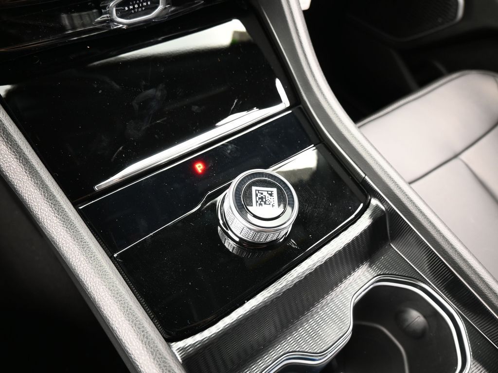 New 2026 Bright White Clearcoat Jeep Limited image 25