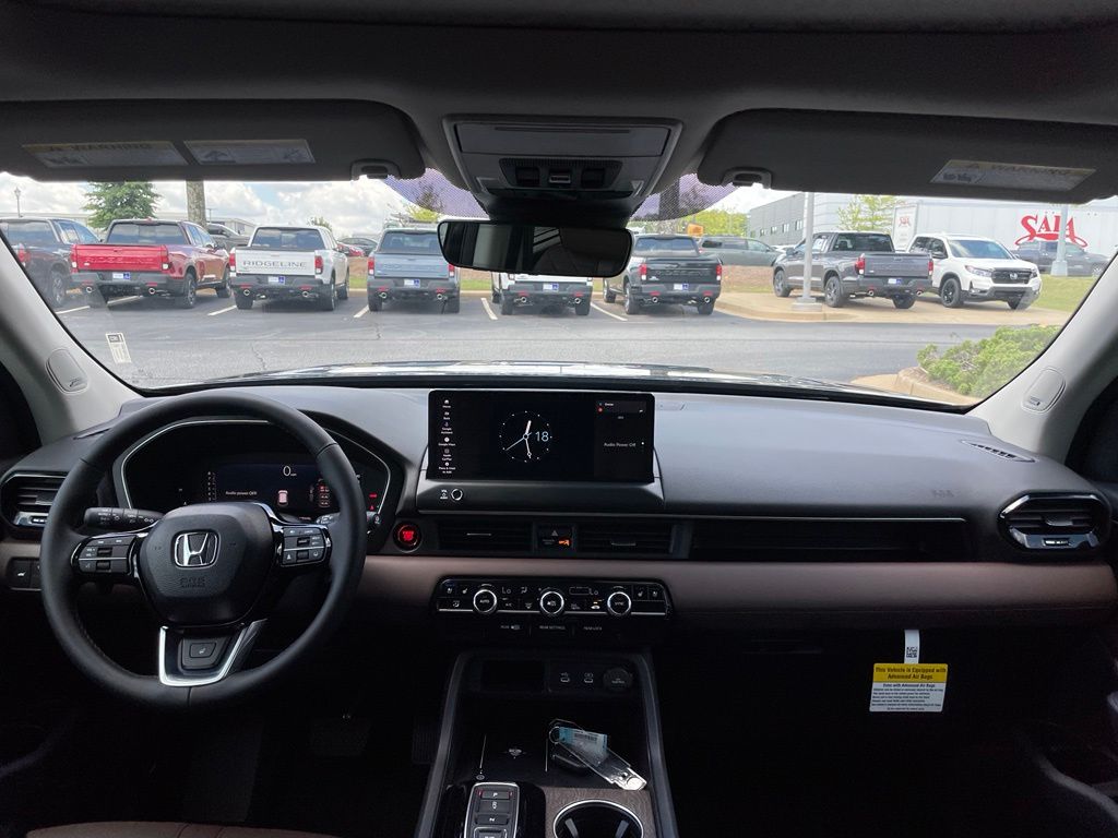 Thumbnail: 2026 Honda Pilot - 10