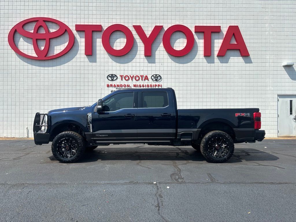 Used 2024 Ford F-250SD Truck