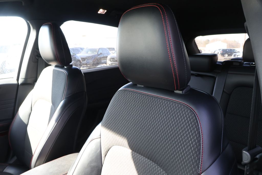 Thumbnail: 2024 Ford Escape - 30