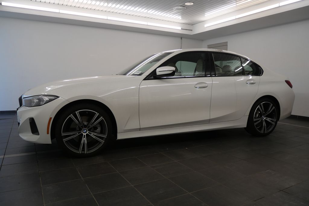 2023 BMW 3 Series 330i 2