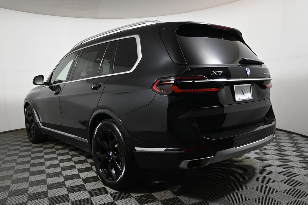 Thumbnail: 2024 BMW X7 - 5