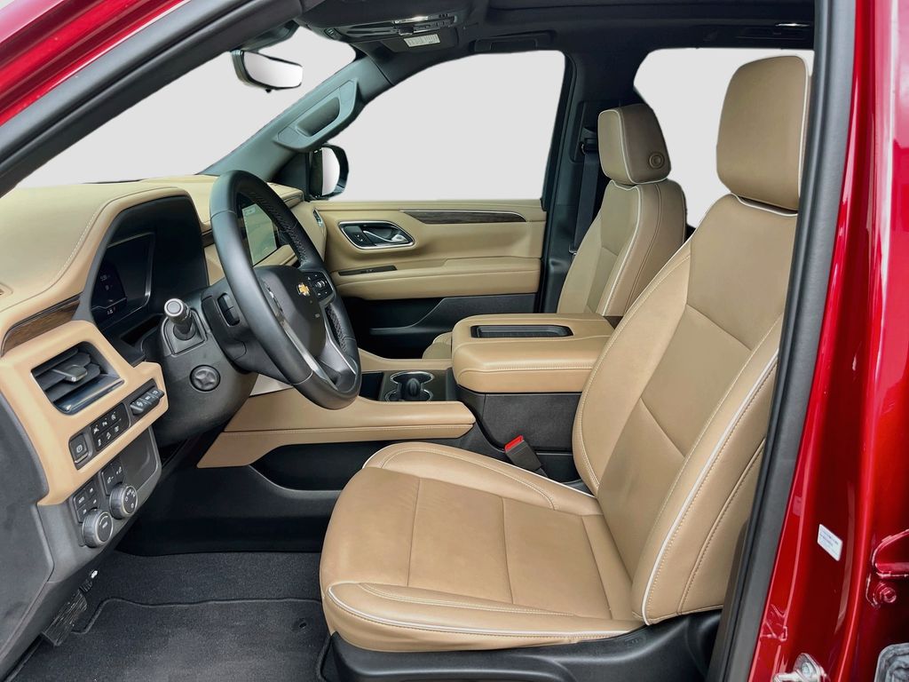 Used 2023 Red Chevrolet Premier image 22