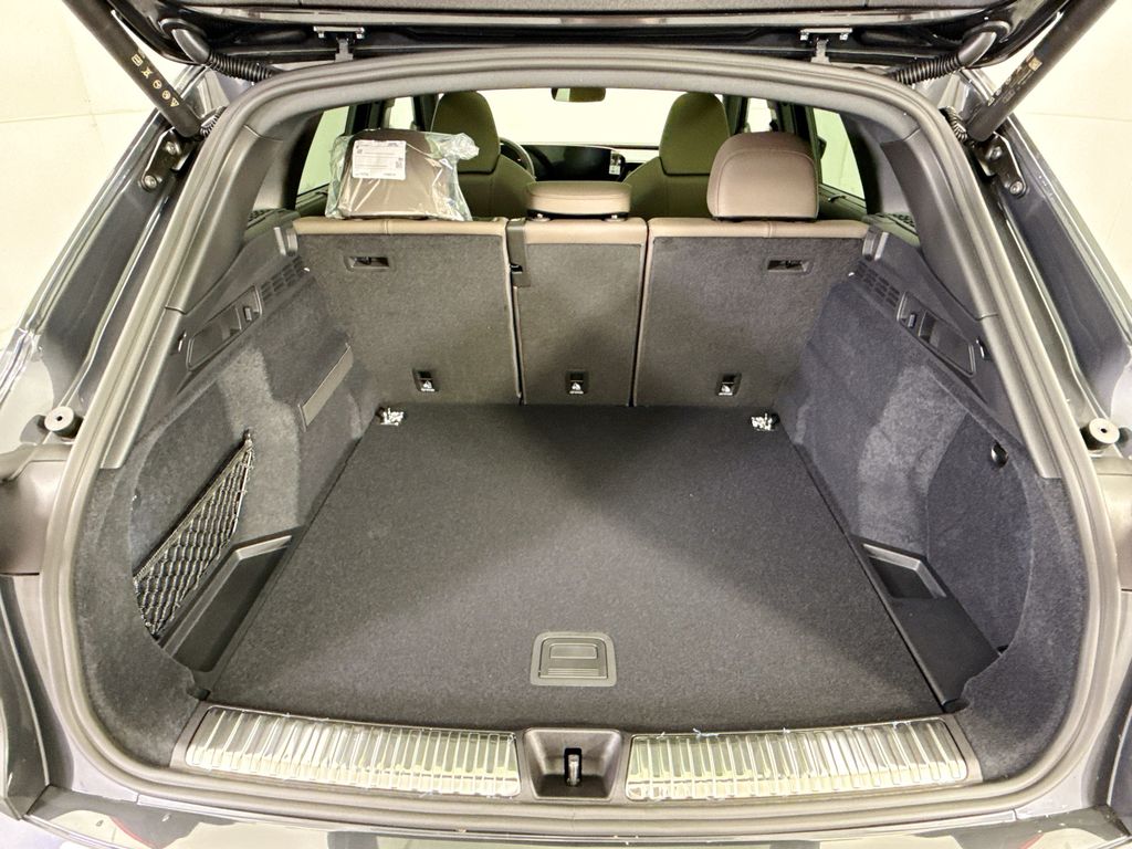 Thumbnail: 2025 Audi Q5 - 28