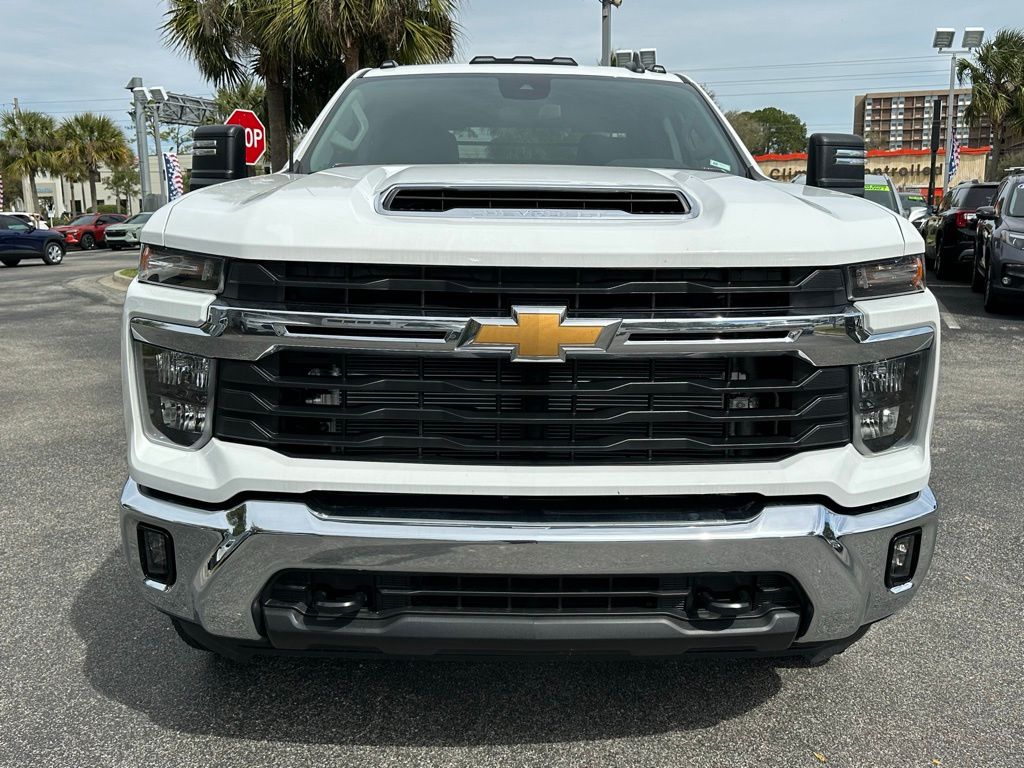 2024 Chevrolet Silverado 3500HD LT 3